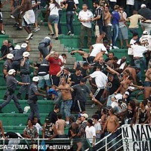  斯特拉斯堡球迷冲突事件五人被拘  