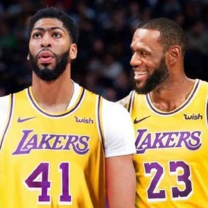 NBA季后赛巅峰对决，詹姆斯50分创纪录助湖人险胜